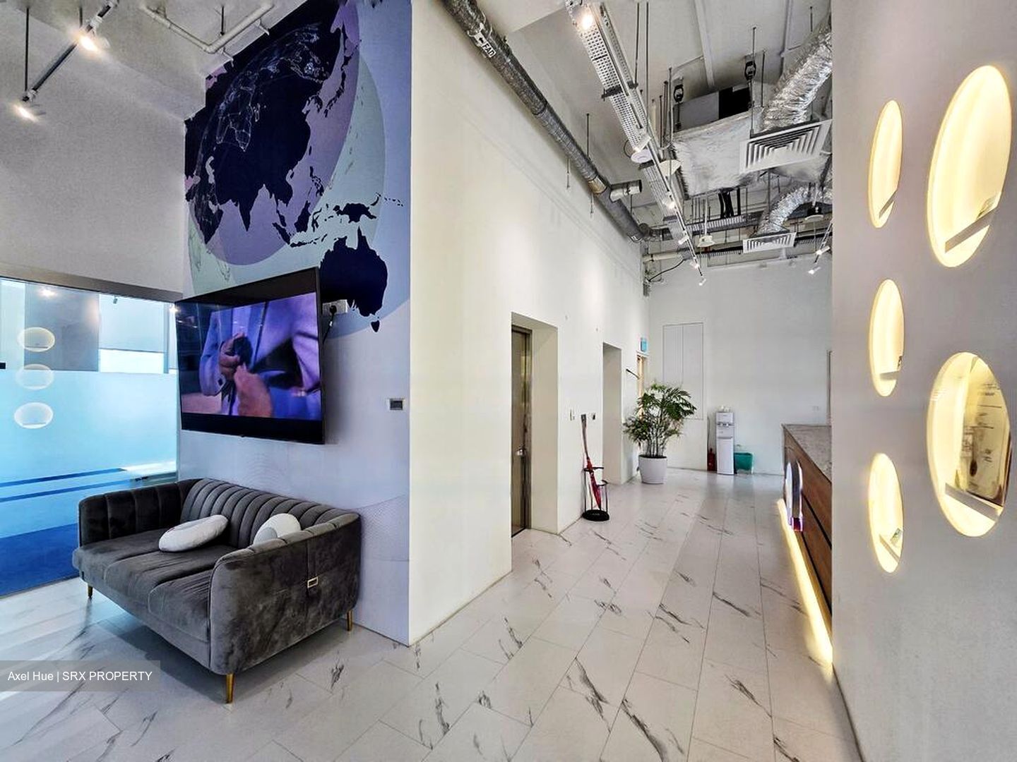 Oxley Tower (D1), Office #451374351